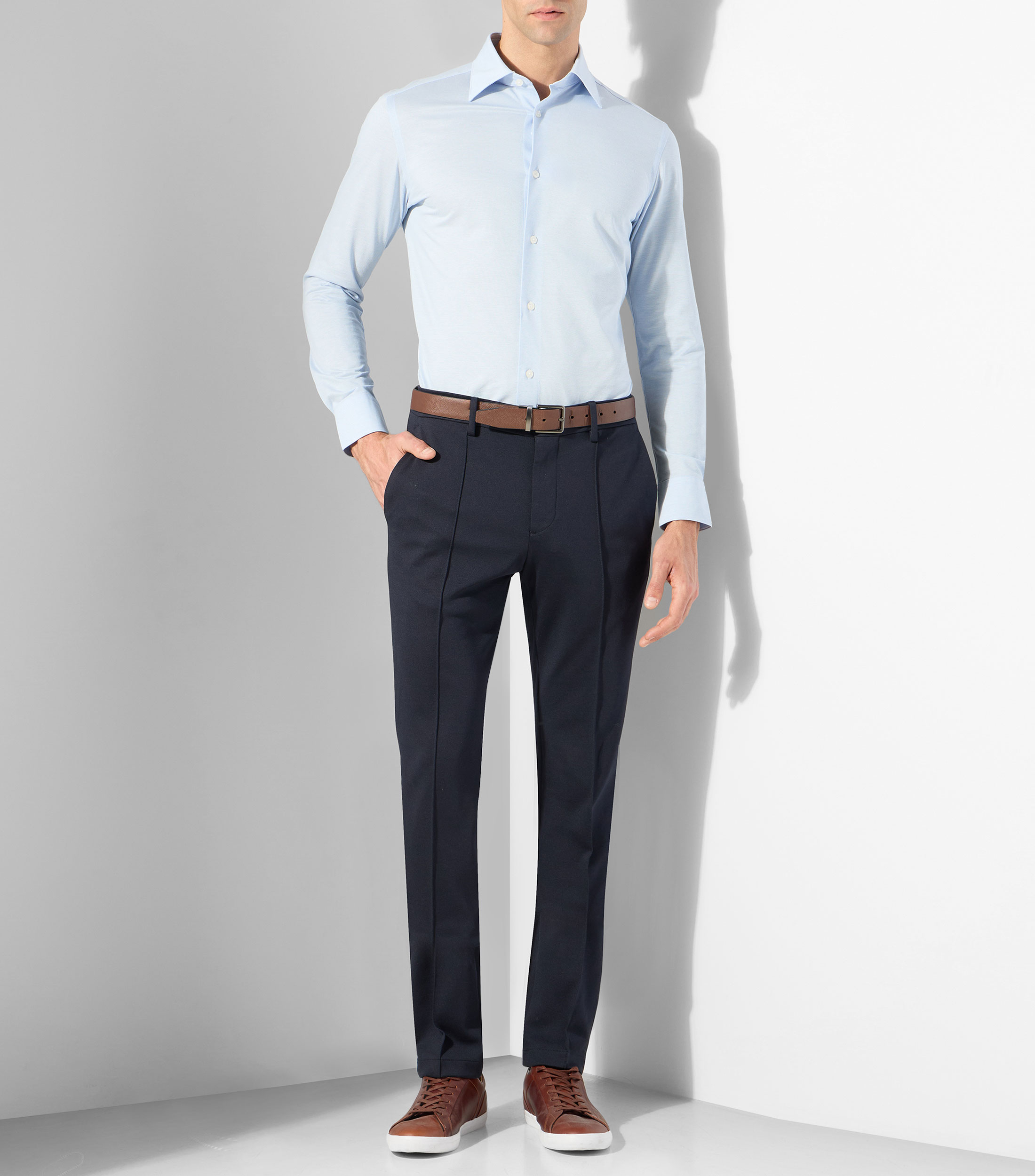 Pantalón casual Hombre
